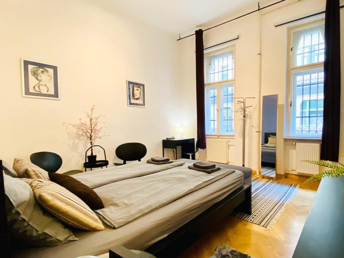 Apartament Huge Family Friendly 2br Downtown - Deco House